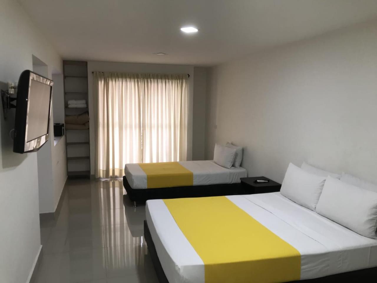 Apartaestudios Laureles Medellín Exteriör bild