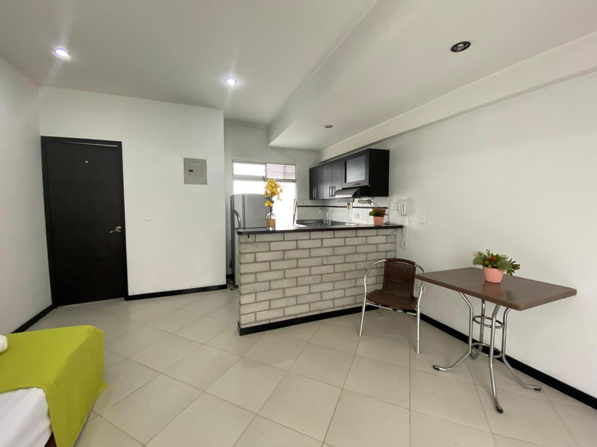 Apartaestudios Laureles Medellín Exteriör bild